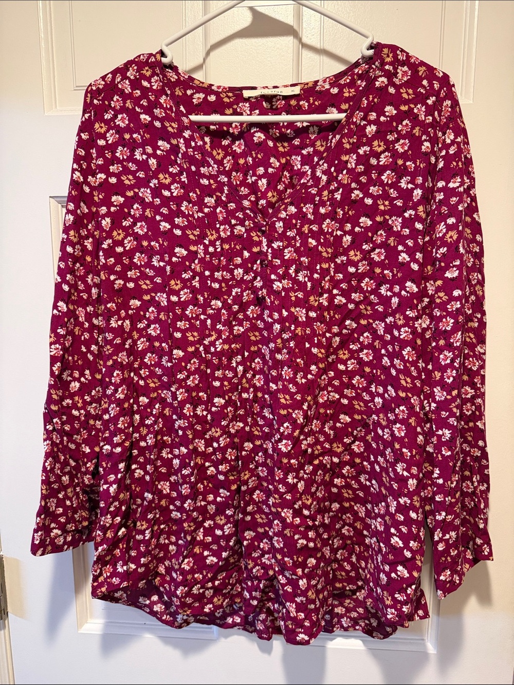 fun 2 fun Magenta Floral V-Neck Long Sleeve Blouse